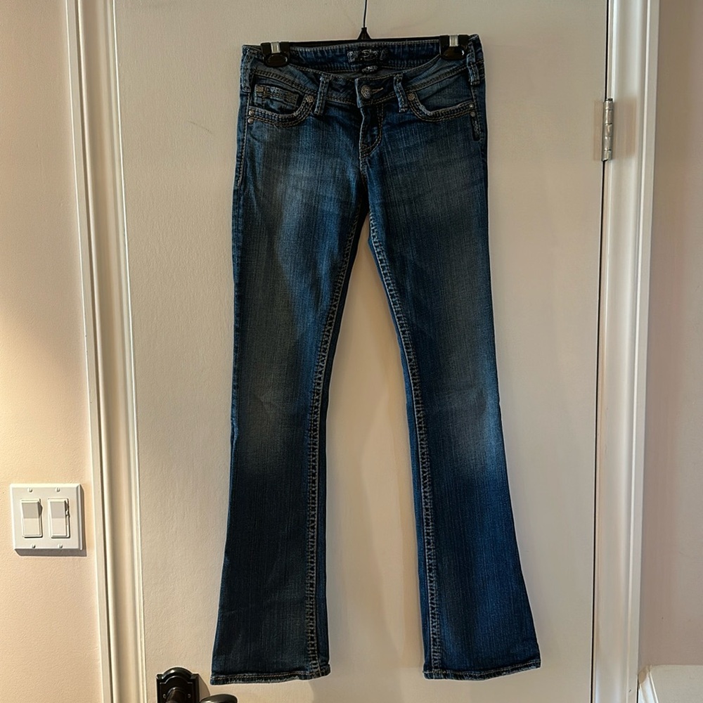 Silver Pioneer Jeans in denim blue size 26 x 33.